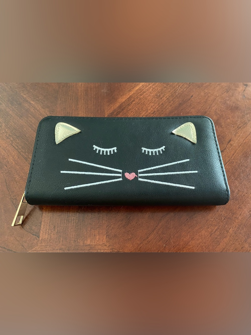 Cat Face Zip Wallet - Black with Gold Ears and Pink Heart Avenue 9